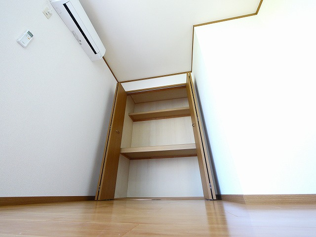 ファミーユ・ドゥーの収納|便利な収納スペースです