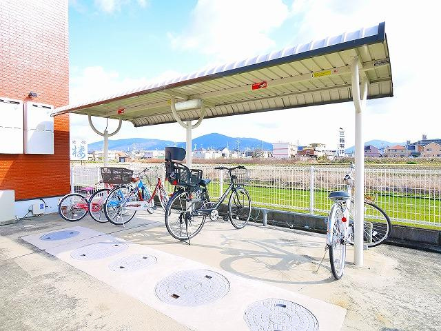 ファミーユ・ドゥーのその他共用部分|自転車置き場