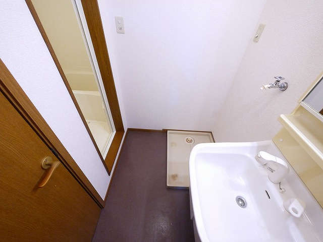 ファミーユ・ドゥーの洗面所|使いやすい洗面所です