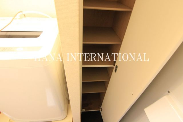 レオパレスポプラの収納