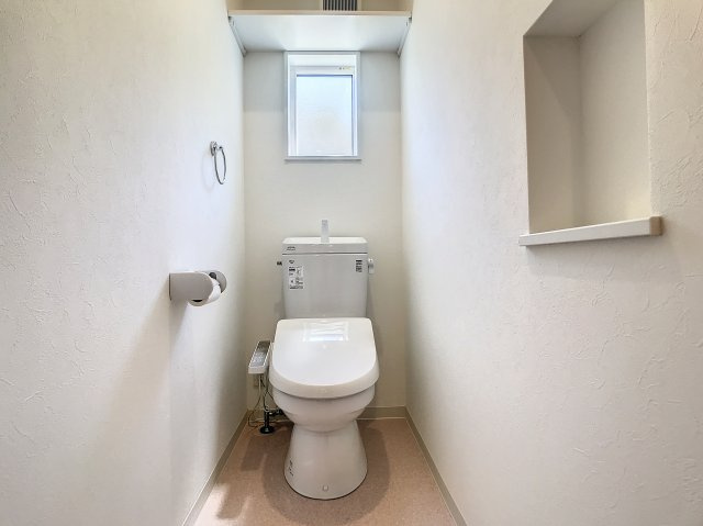 [Wi-Fi]彩りあふれるNewCityのトイレ|清潔感のあるトイレです