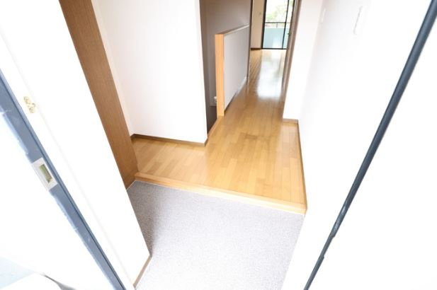 スティルライフの玄関