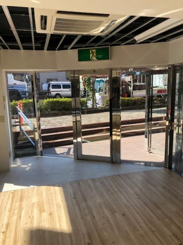 新宿区余丁町の店舗事務所の内装