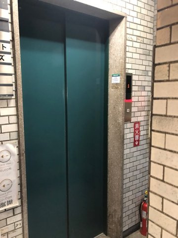 渋谷東一号館のロビー