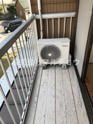 梅畑二戸一のバルコニー|開放的で明るい空間を演出してくれるバルコニーです