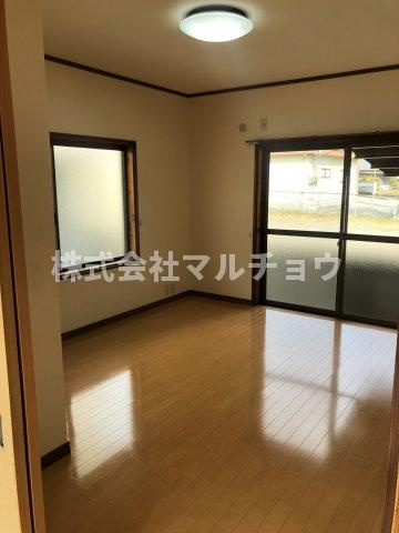 梅畑二戸一の居間・リビング|ゆったり過ごせる居間です