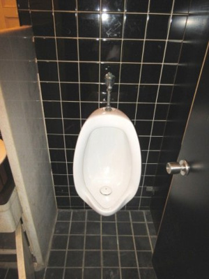 【トイレ】 | 北野坂沿い居酒屋居抜き | 男性用トイレ