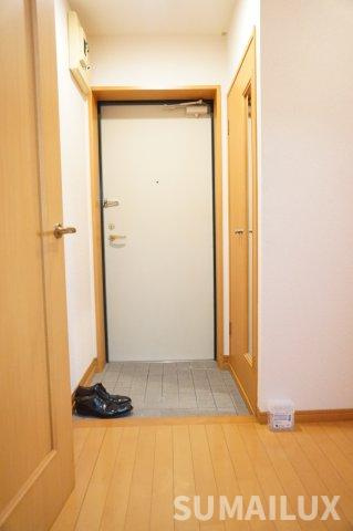 熊本市中央区九品寺２丁目の賃貸マンションの玄関