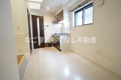 【居間・リビング】 | SOLID栄生（ソリッド栄生）