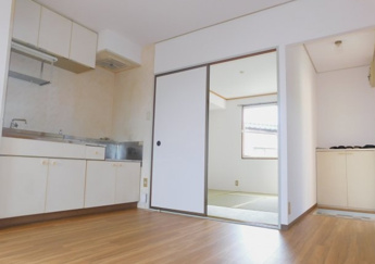 【居間・リビング】