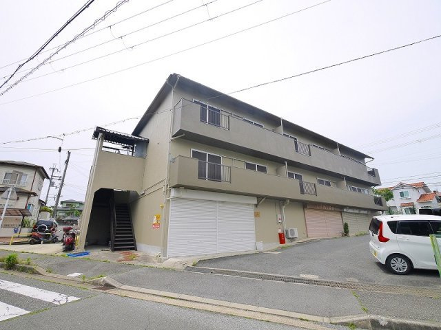 緑町ハイツの外観|落ち着いた雰囲気の外観です