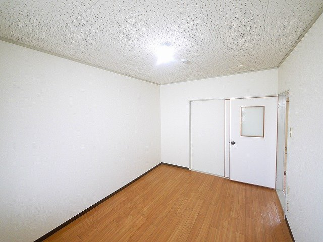 緑町ハイツの寝室|寝室にいかがでしょうか