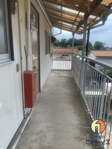 大栄アパートのロビー