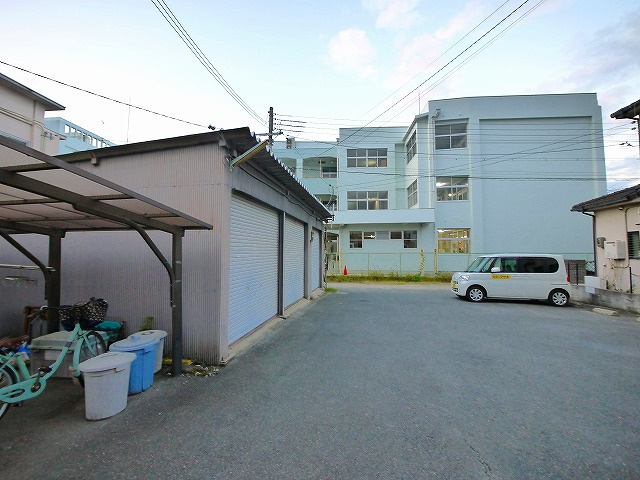 ハイツボナールの駐車場|駐車場があります