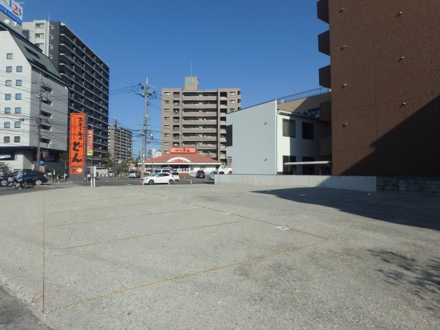 老松４丁目駐車場の駐車場