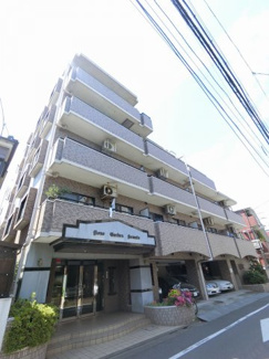 【外観】 | 総戸数30戸、1992年9月築のマンションです。
専有面積40.82平米、2DKのお部屋となります。