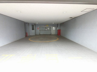 【駐車場】 | 駐車場です。