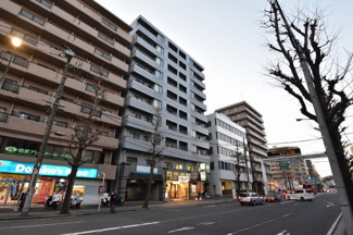 【外観】 | 総戸数６８戸、平成３年７月築、管理人は日勤勤務につき管理体制良好です♪