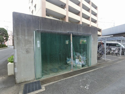 【その他共用部分】 | 藤和綱島コープ壱号棟 | ゴミ置場です。
