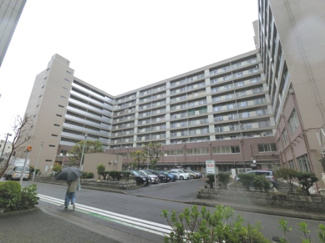 【外観】 | 総戸数136戸、昭和44年8月築のマンションです。
専有面積53.86平米、3DKのリフォームお部屋となります。