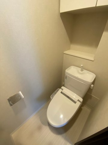 AXAS千鳥町アジールコートSta.のトイレ|温水洗浄便座