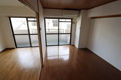 【洋室】 | ロイヤルハイム一冨士