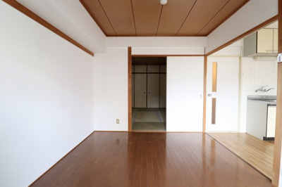 【洋室】 | ロイヤルハイム一冨士