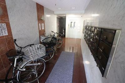 【ロビー】 | ロイヤルハイム一冨士