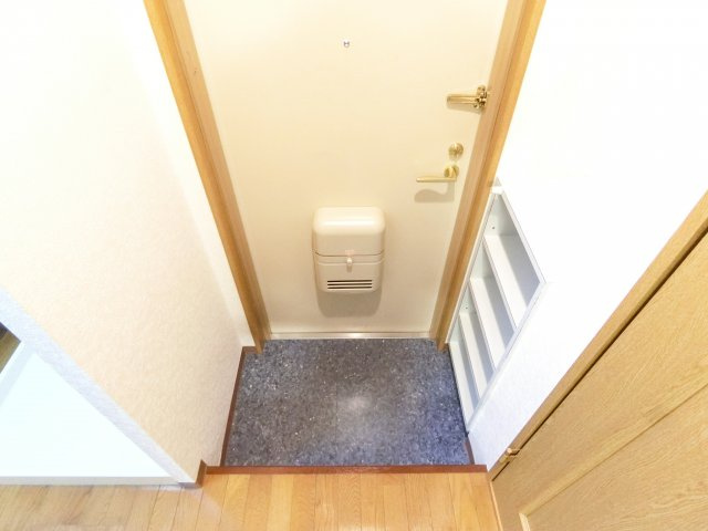 メゾンフェアリーの玄関