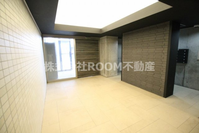 La ville nord hillsのエントランス