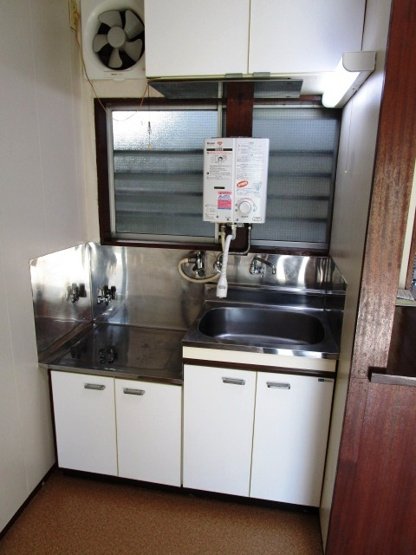 【キッチン】 | ガスコンロ設置可能のキッチンです。