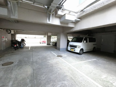 【駐車場】 | ミカドマンション | 平置き駐車場です。