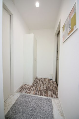 ベルセ常滑Ⅲの玄関