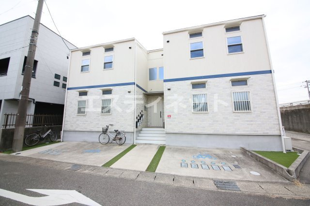 ベルセ常滑Ⅲの外観