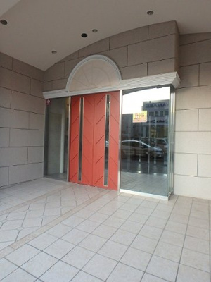 【エントランス】 | グローバル御幣島駅前