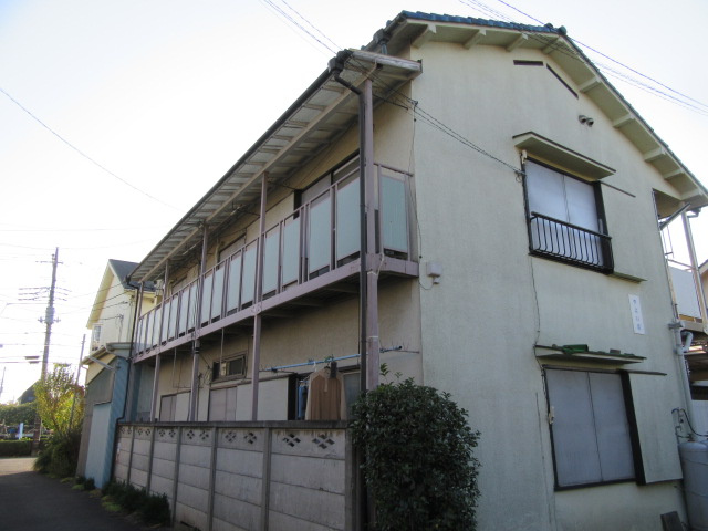 やよい荘の外観