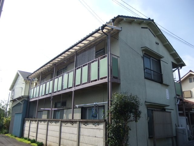 やよい荘の外観