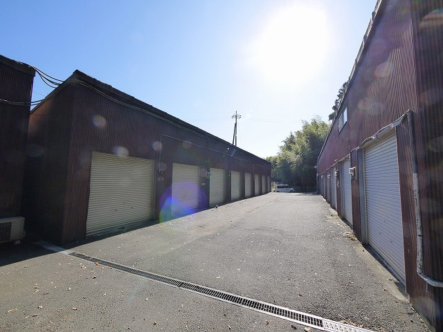 大和田倉庫の周辺