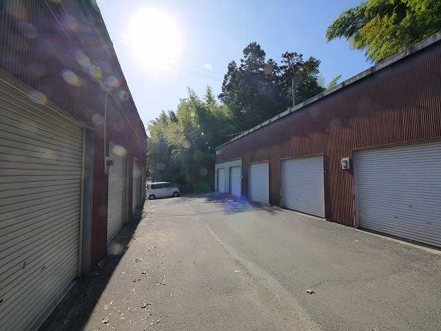 大和田倉庫の周辺