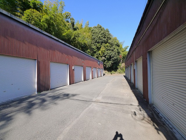 大和田倉庫の周辺