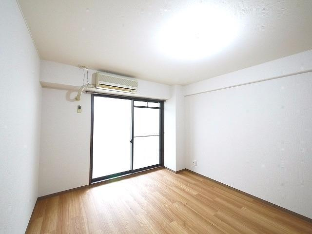 カンパネルラの居間・リビング|スタンダードな洋室です