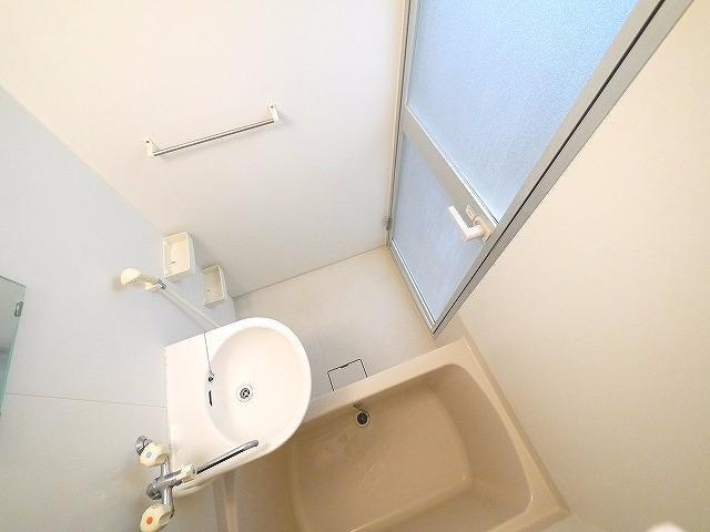 カンパネルラの浴室|日々の疲れを癒すお風呂付です