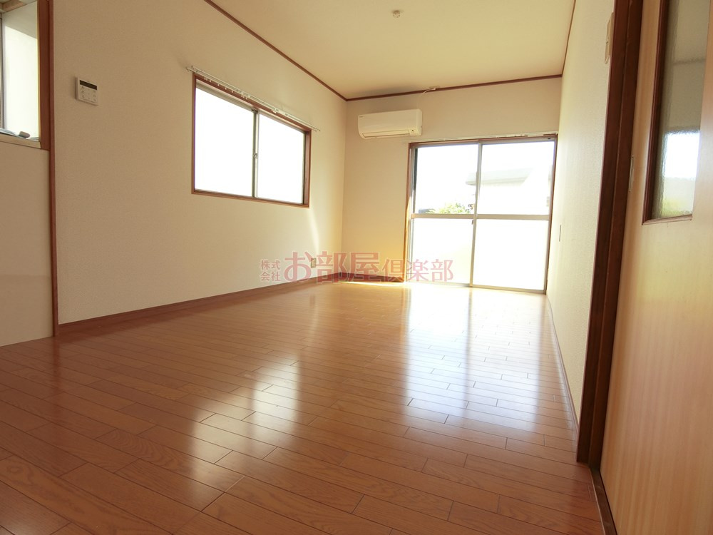 R-BOX上津の内装