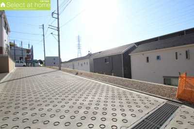 【前面道路含む現地写真】 | 海老名市上今泉3丁目　全4区画　土地【仲介手数料半額キャンペーン対象物件】 | 1000万円台から建築可能のハウスメーカーをご紹介します♪