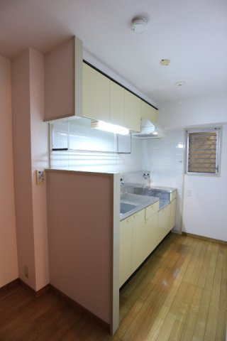 スカラーズハウスのキッチン|スカラーズハウス