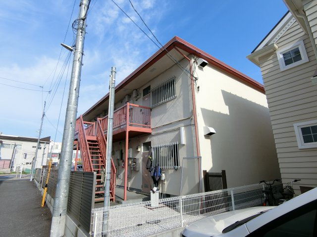 フラワーコーポの外観