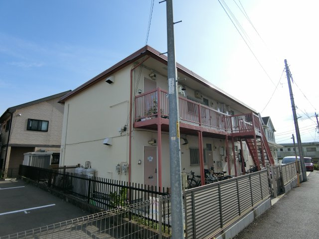 フラワーコーポの外観