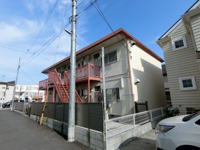 フラワーコーポの外観