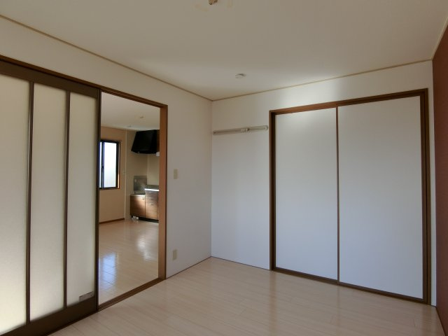 プレミールの洋室