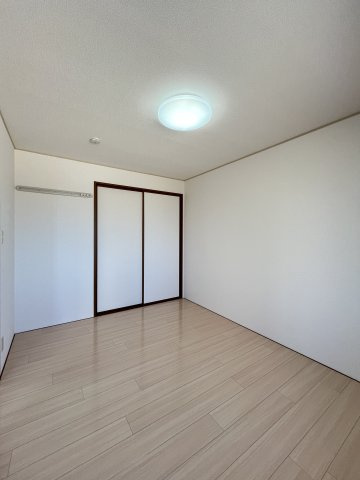 プレミールの洋室